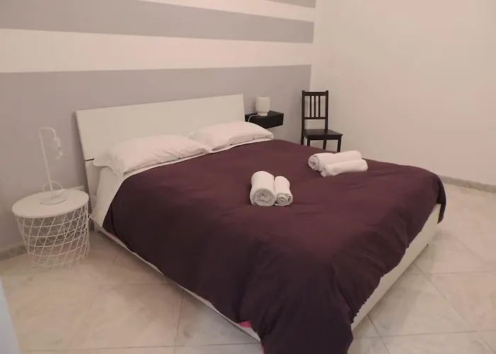 Magenta Rome